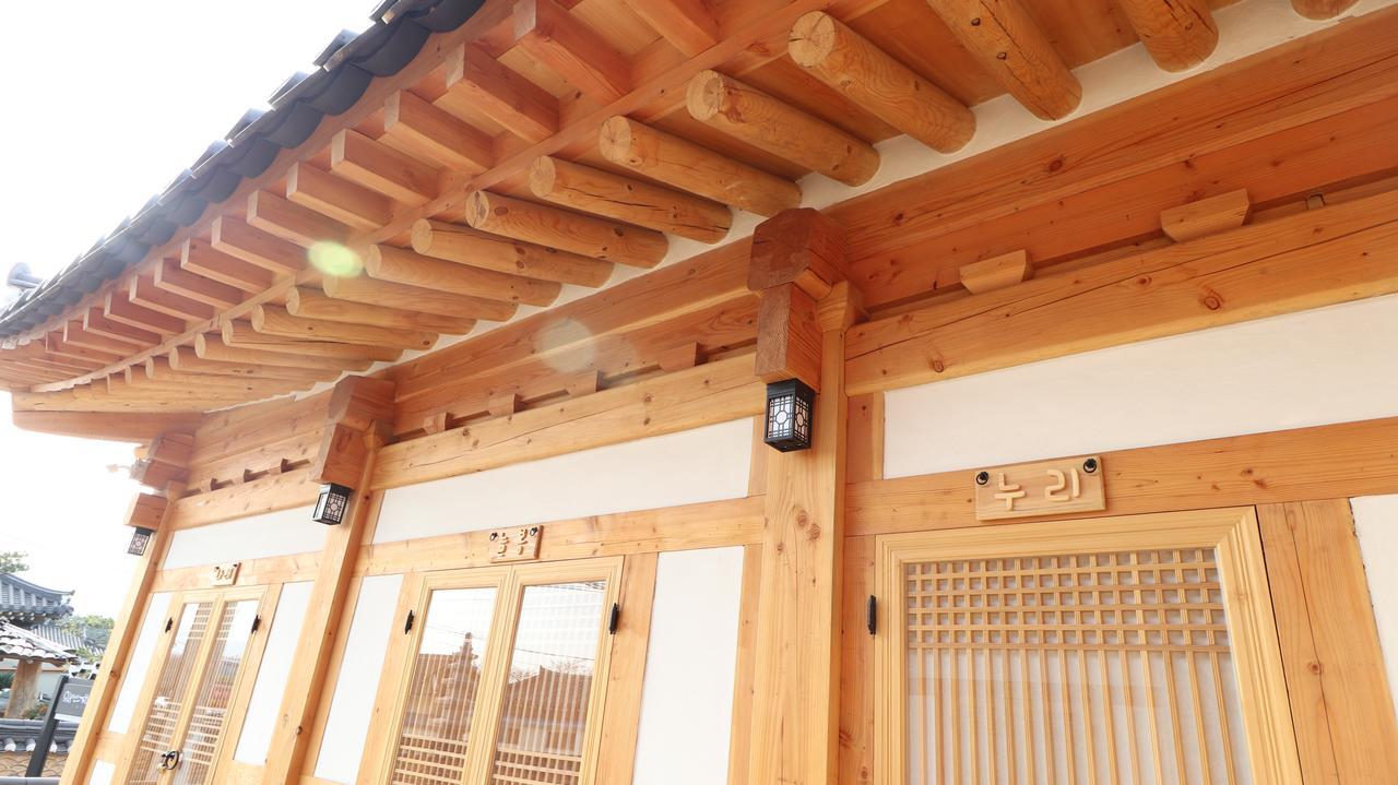 Nadul Hanok Гиеонгджу Екстериор снимка